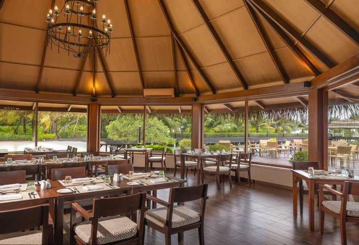 Adaaran Select Hudhuranfushi