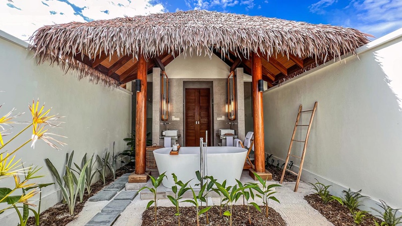 Melia Whale Lagoon Maldives