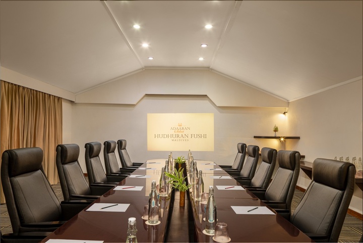 Adaaran Select Hudhuranfushi
